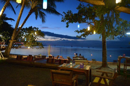 Think & Retro Cafe' Lipa Noi Samui