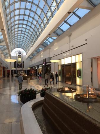 Oakridge Centre