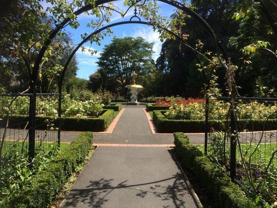 Queens Gardens