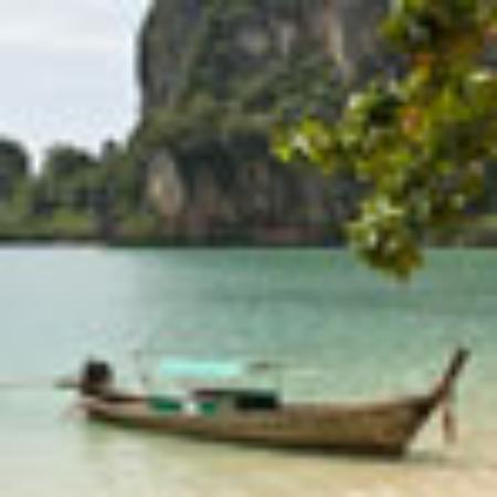 So Gong Dong Earthen Bowl House