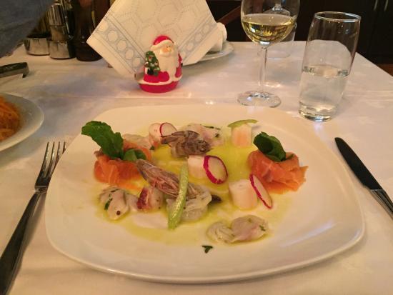 Mr. Fish Restaurant