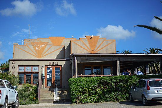 InFood Bakery & Deli