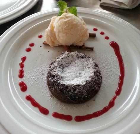 Baan Noy Restaurant