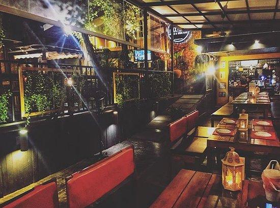 The Sixteen Bites & Wine Bar
