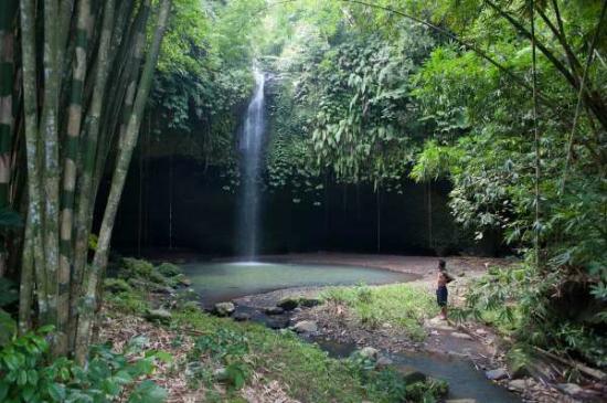 Singsing Waterfall