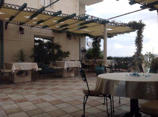 Azimut Restaurant