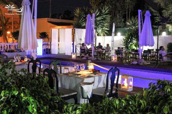 Isla Coveta Mediterranean Restaurant