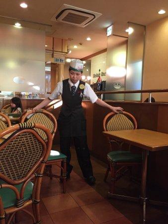 Saizeriya Tobu Hikifune