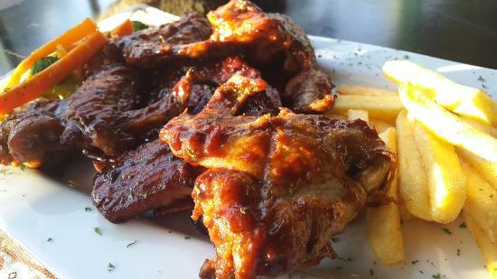 Hunters Pub&Grill