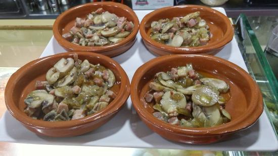 Cafè Bar Las Cuatro Esquinas