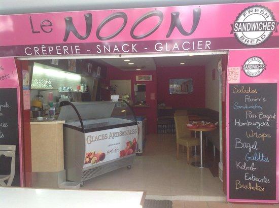 Le Noon