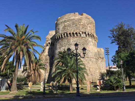 Aragonese Castle