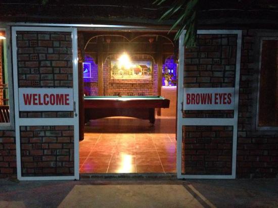 Brown Eyes Bar