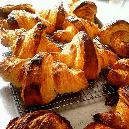 Lanank Bakery & Coffee