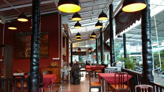 Phen Restaurant