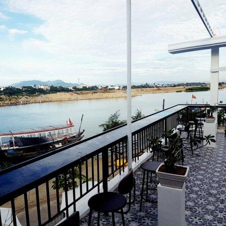 Red Beetroot Restaurant & Coffee