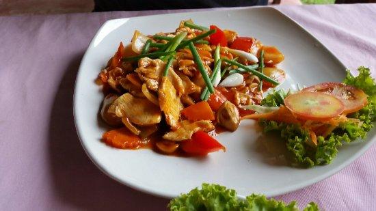 River Garden Restaurant and Bar