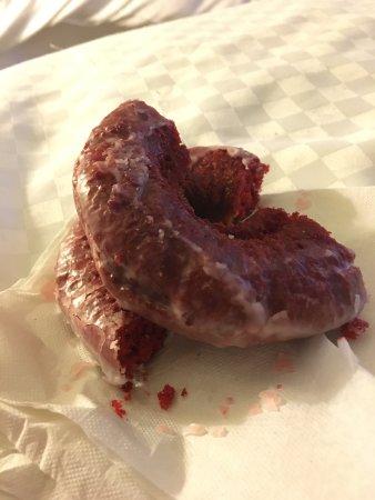 Happy Donuts