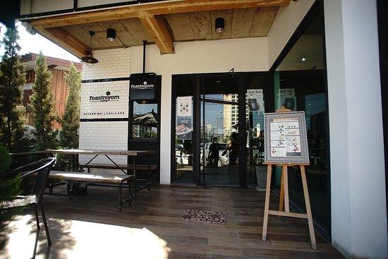 Roastniyom Coffee
