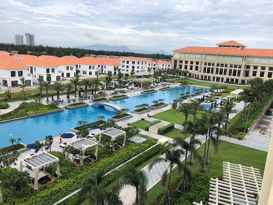Sheraton Grand Danang Resort
