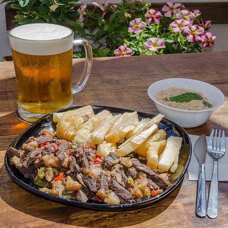 T-Surf Coffee Lounge & Tiki Bar