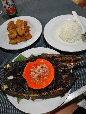 Bomboms Warung
