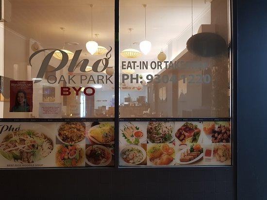 Pho Oak Park