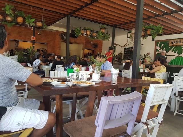 Garden buffet