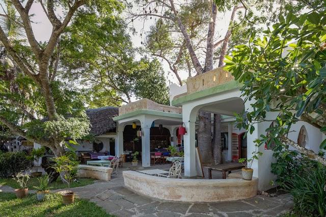 Lymington's Beach Bar & Restaurant