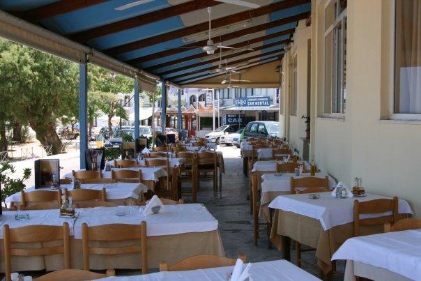 Ψαροταβέρνα Αχιλλέας Achilleas Fish Restaurant