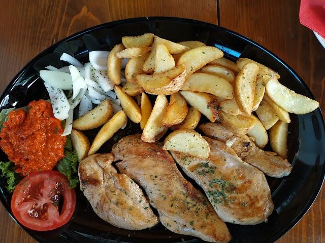 Pecenjara Porat Grill