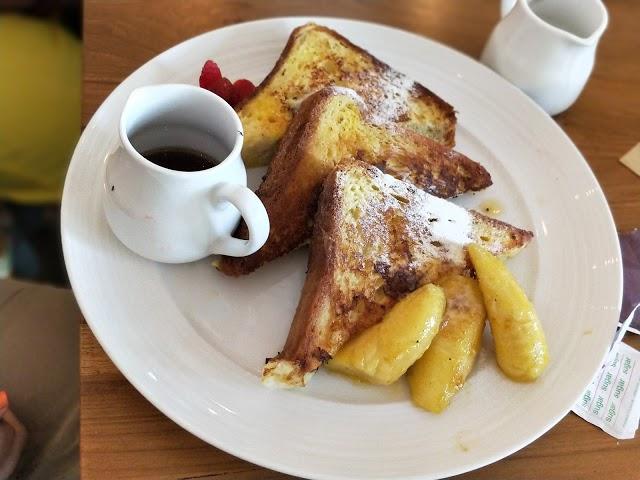 Gourmet Cafe Petitenget