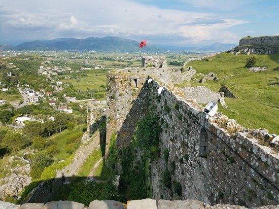 Rozafa Castle