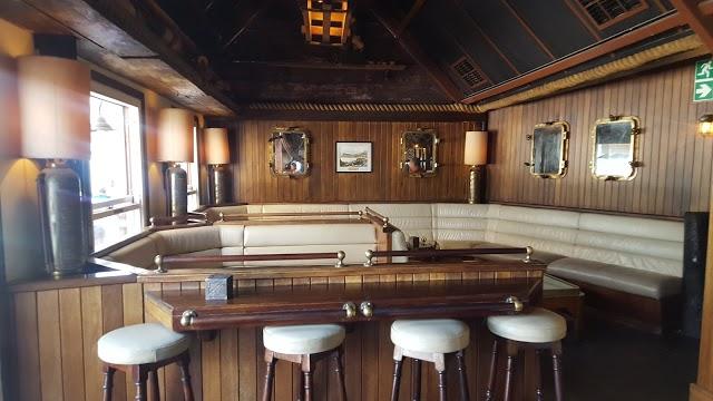 Mariner's Wharf Harbourfront Emporium