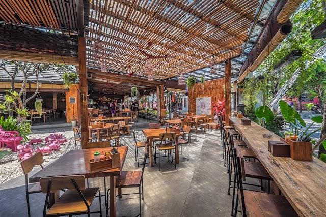 Naughty Nuri's Seminyak