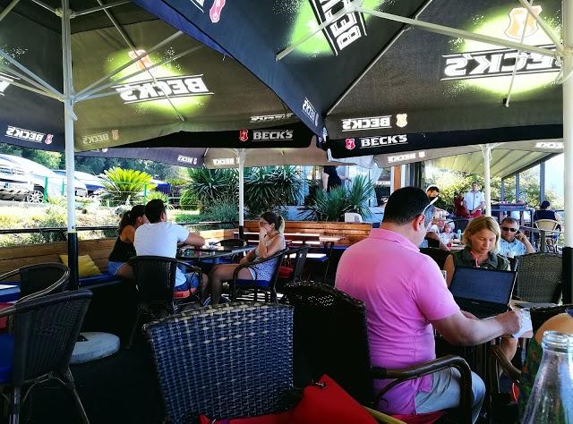 El Rey Caffe Bar