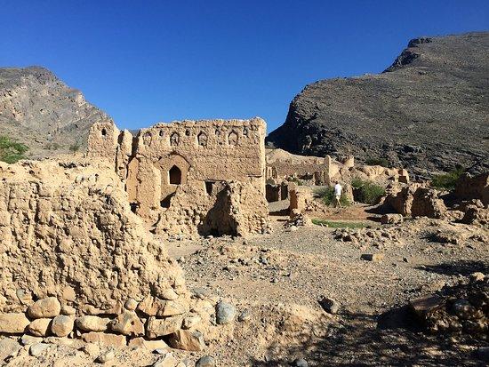 Tanuf Castle Ruins