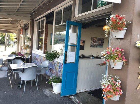Calliope Road Cafe