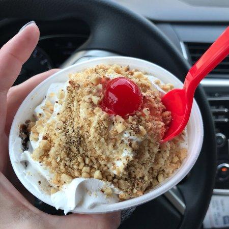 Bay 1 Ice Cream & Sandwich Shop