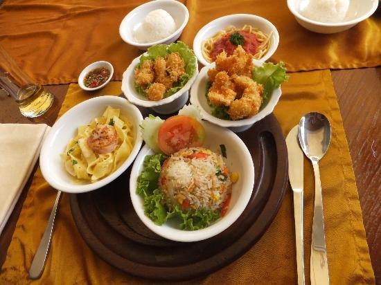 Spice Poolside Restaurant