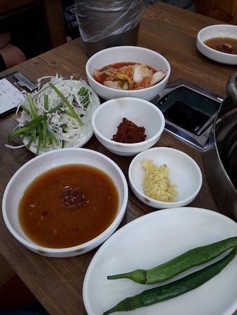 Gong Reung Chicken Hanmari