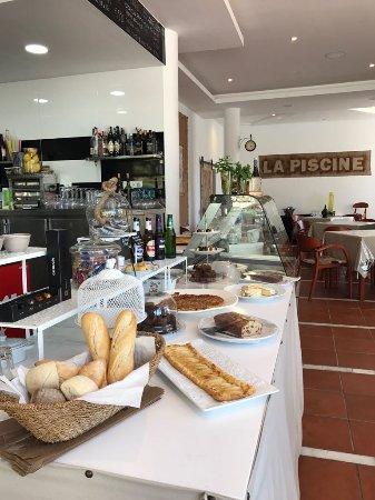 La Piscine Club