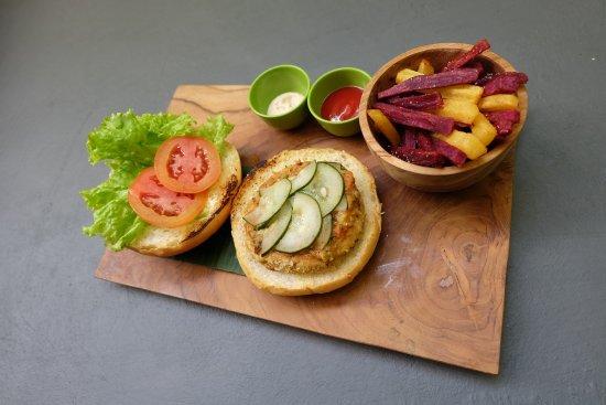 Michele's JamBali Cafe
