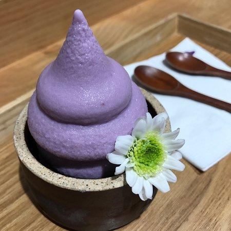 Cafe Bora Samcheong Main