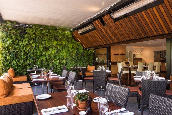 50 Bistro