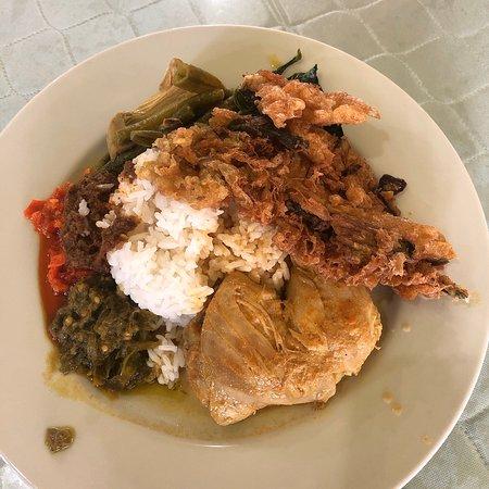 Puti Intan