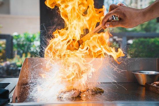 KYO Restaurant & Lounge