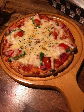 Bar & Dining アジト
