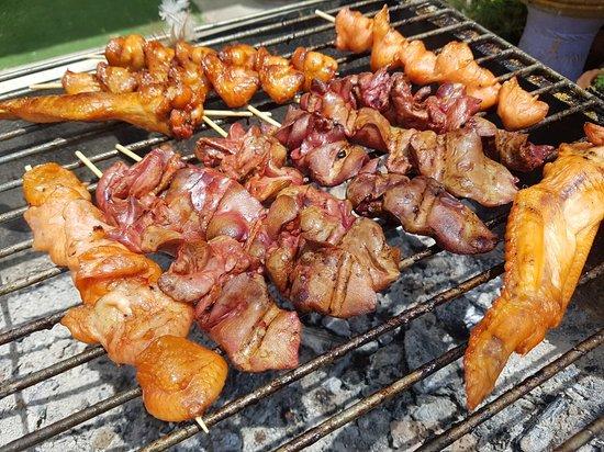 Mamma Dao's Kitchen & Bar