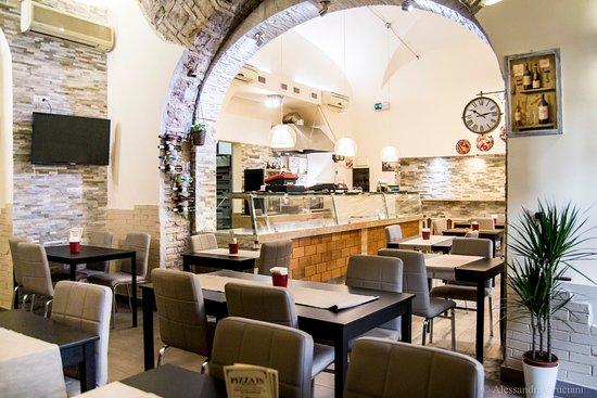 Pizza in Trastevere
